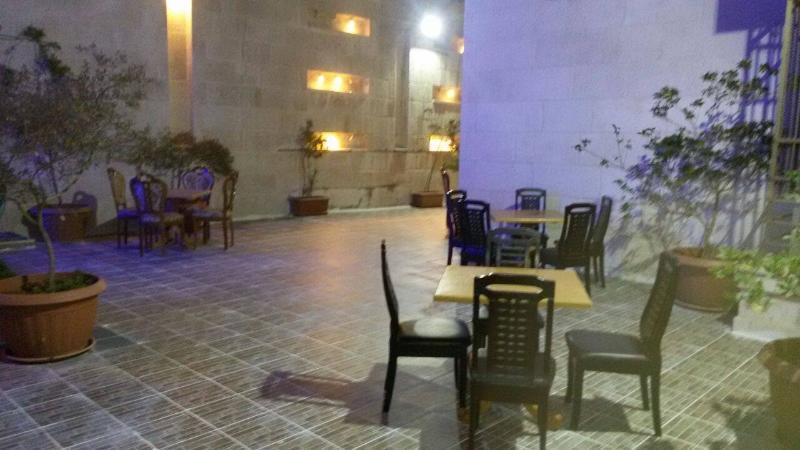 Jad Hotel Suites Amman Eksteriør bilde
