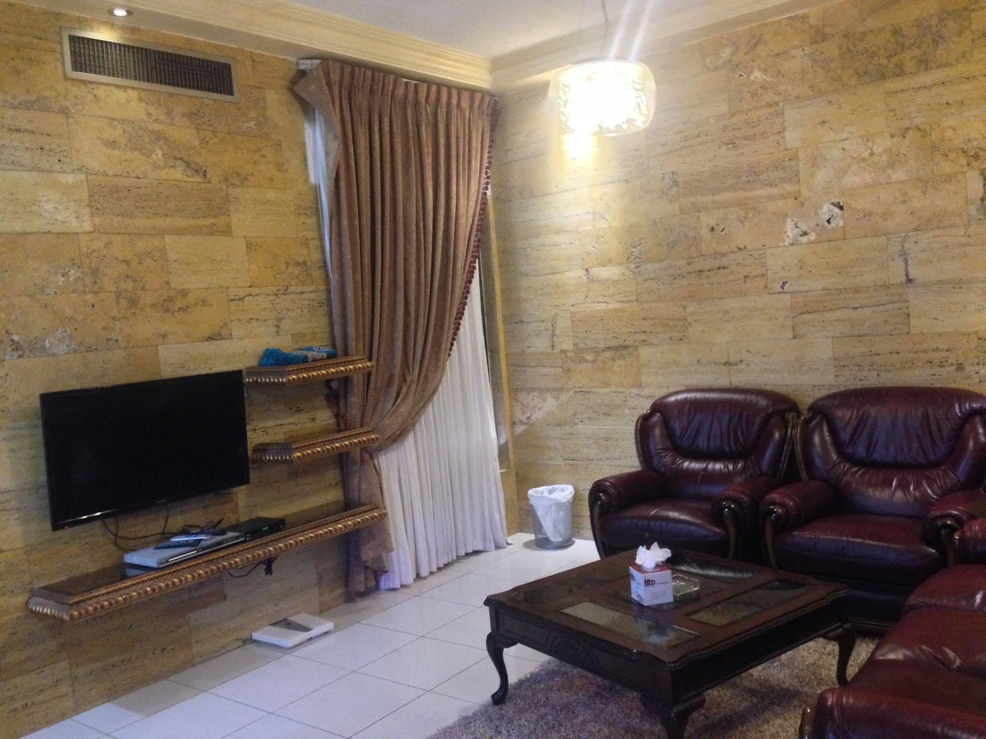 Jad Hotel Suites Amman Eksteriør bilde