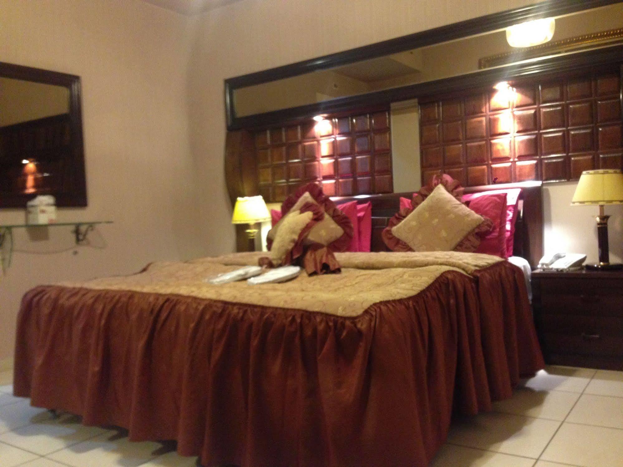 Jad Hotel Suites Amman Eksteriør bilde